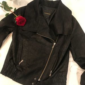 ❤️🌹Loved Rose Asymmetrical zippered jacket
